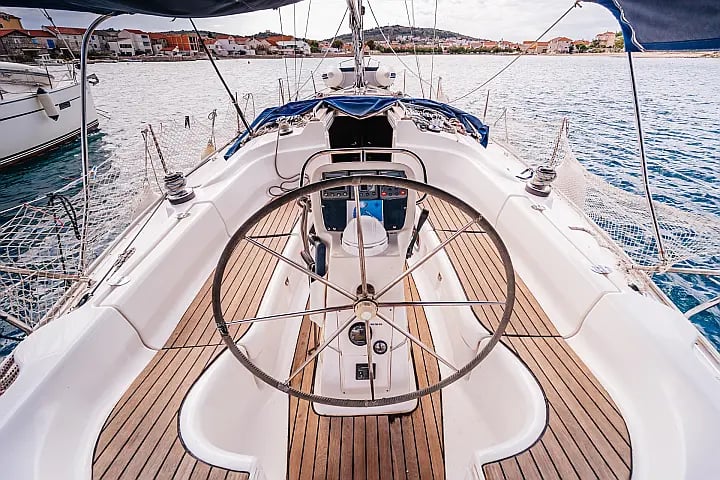 Bavaria Cruiser 36 - 