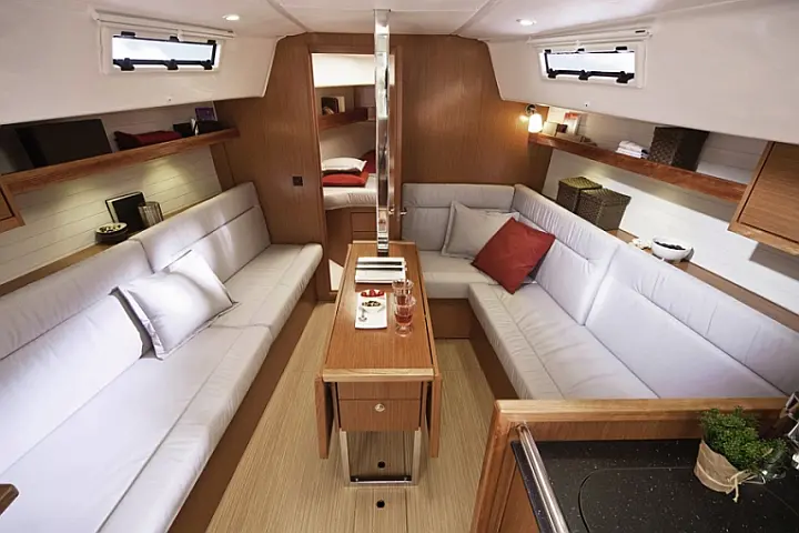 Bavaria 32 Cruiser - 