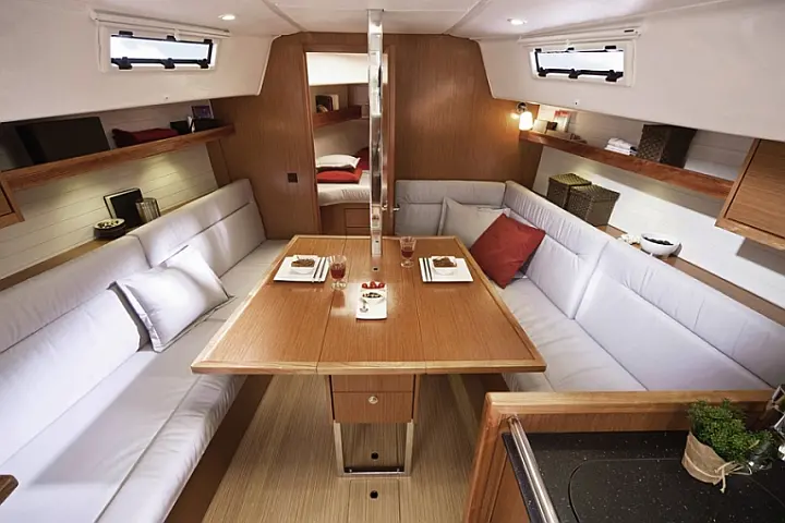 Bavaria 32 Cruiser - 