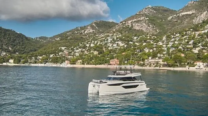 Prestige M48 - 
