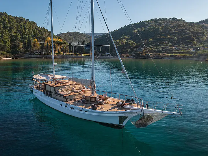 Gulet - External image