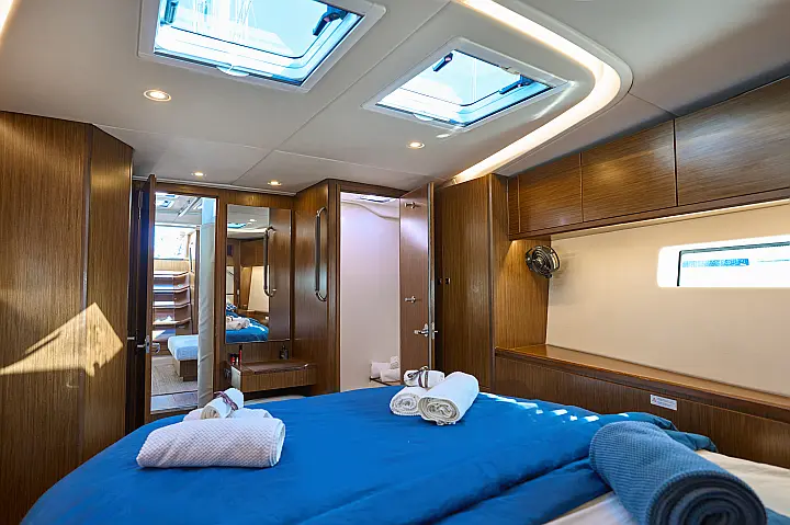 Bavaria C57 - 