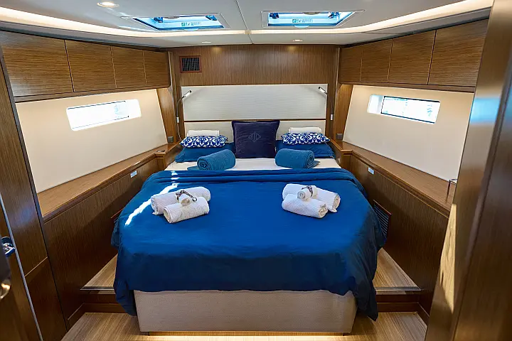 Bavaria C57 - 