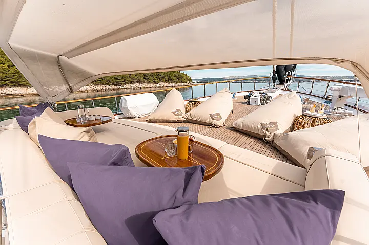 Luxury Sailing Yacht - 