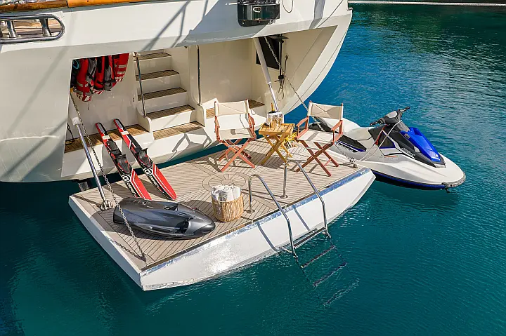 Luxury Sailing Yacht - 