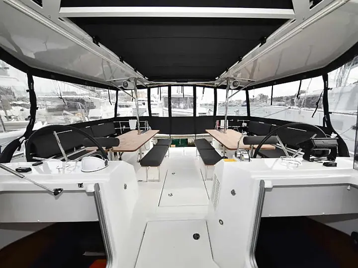 Sun Loft 47 (7 cab.) - 