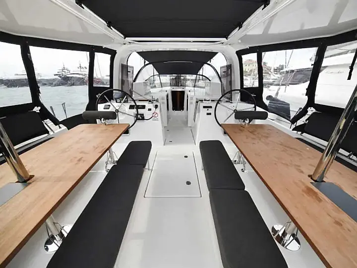 Sun Loft 47 (7 cab.) - 