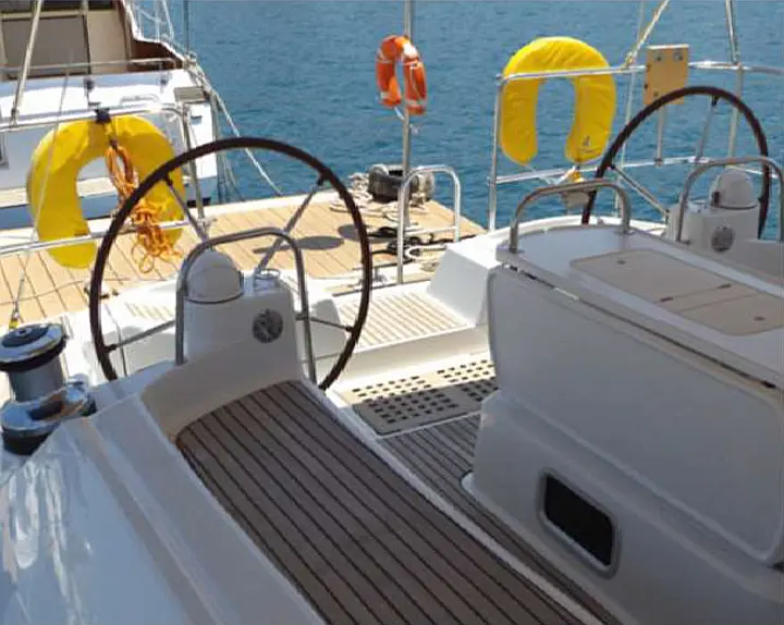 Jeanneau 53 (6 cab.) - 
