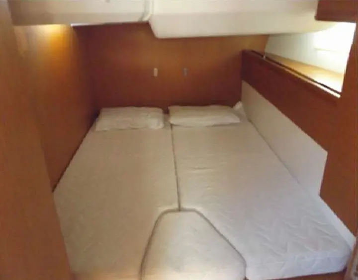 Jeanneau 53 (6 cab.) - 