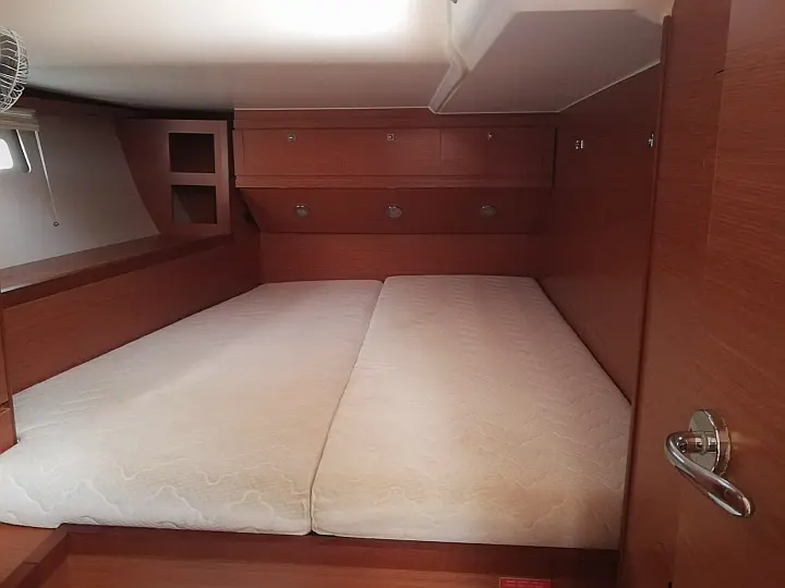 Dufour 520 GL (5 Cab.) - 
