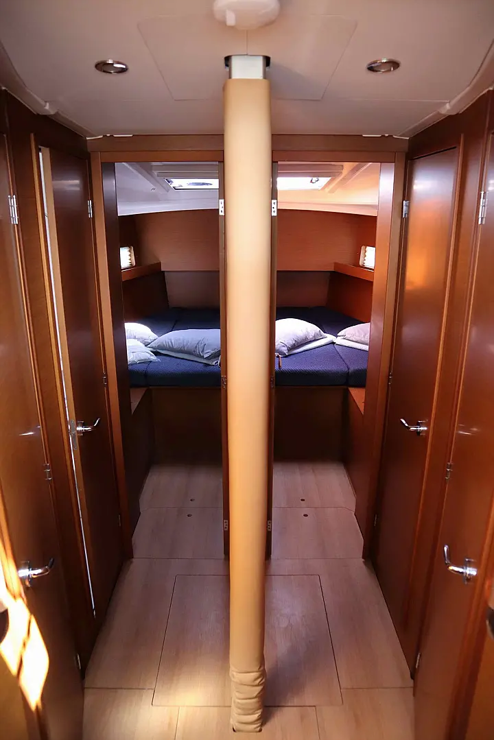 Sun Loft 47 (7 cab.) - 