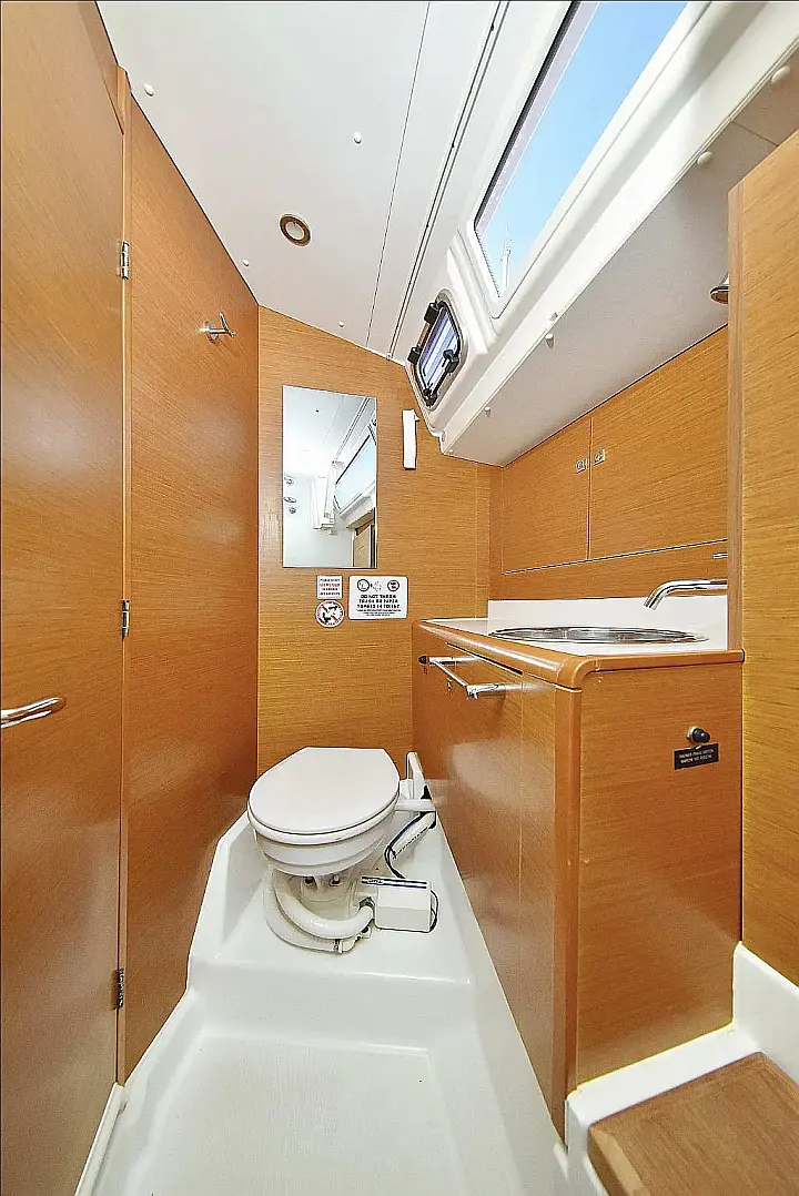 Sun Odyssey 449 (4 cab.) - 