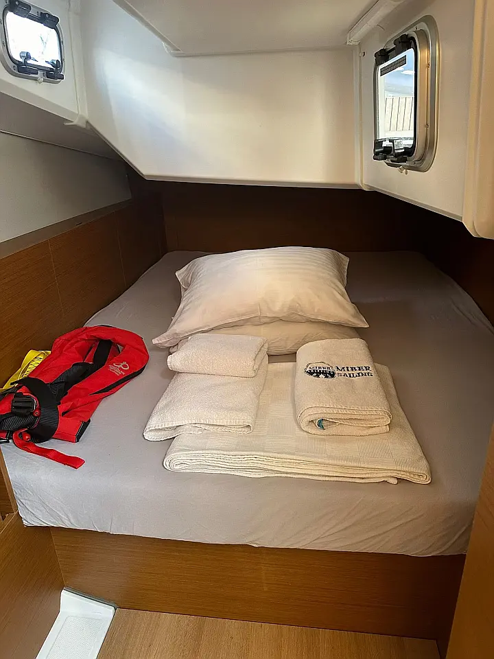Sun Odyssey 380 - 