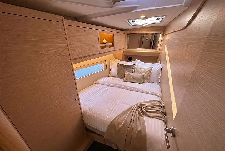 Dufour 470 - 