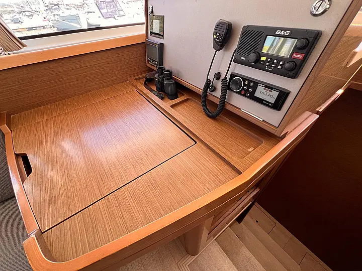 Lagoon 42 - 