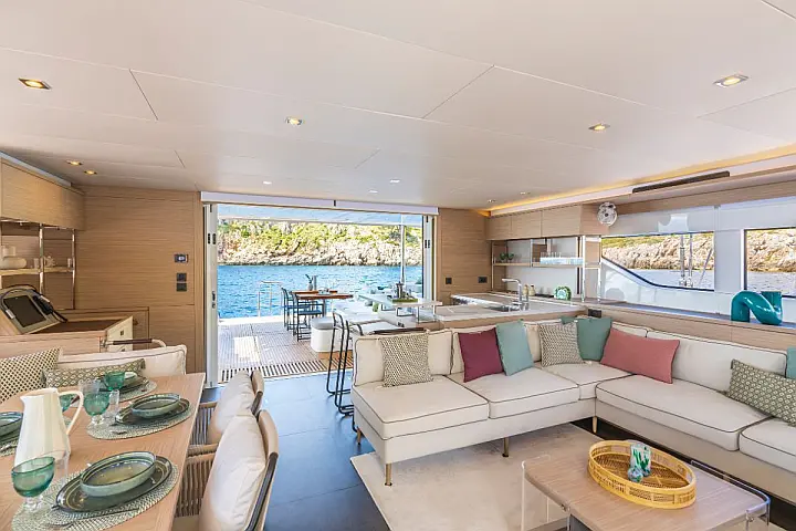 Lagoon 60 - 