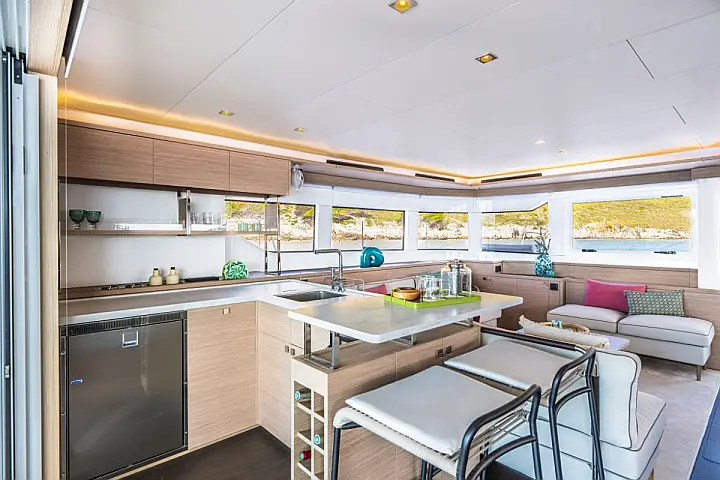 Lagoon 60 - 