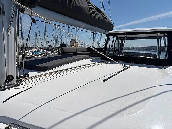 Lagoon 43 - 
