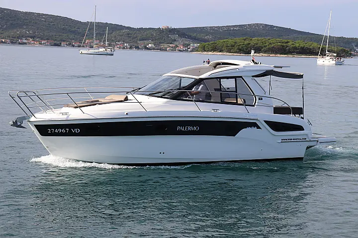 Bavaria S33 HT - 