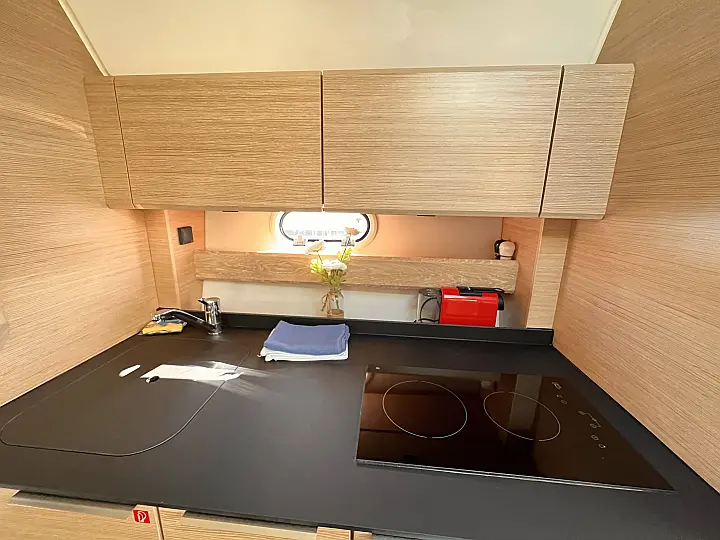 Bavaria S33 HT - 