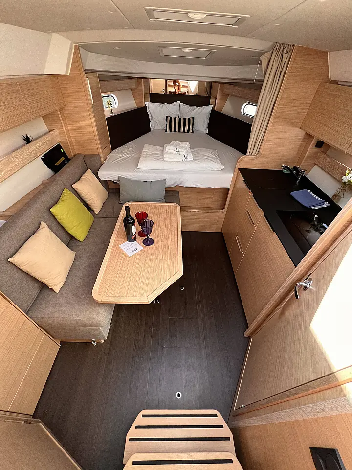 Bavaria S33 HT - 