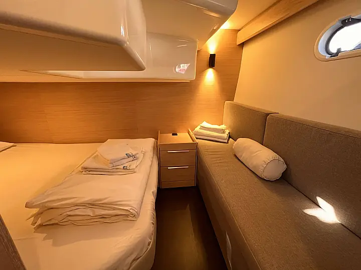 Bavaria S33 HT - 