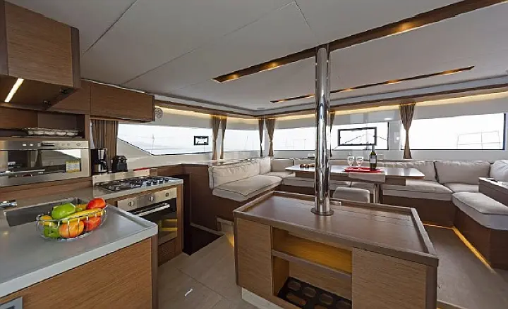 Lagoon 50 - 