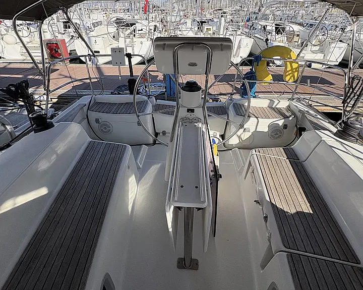 Sun Odyssey 36i - 