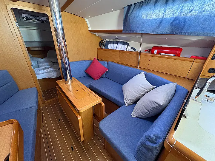 Sun Odyssey 36i - 