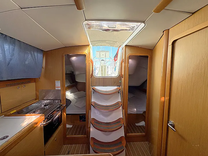 Sun Odyssey 36i - 