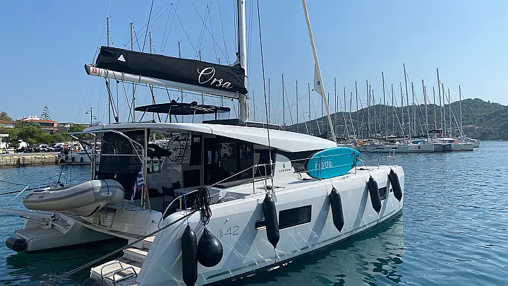 Lagoon 42 (A/C, Watermaker, Gen)_12 - 