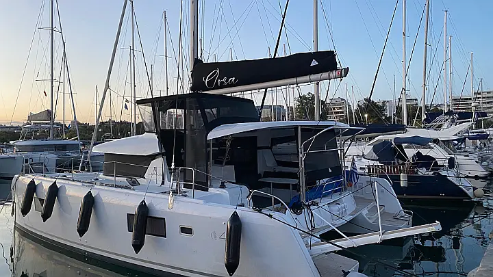 Lagoon 42 (A/C, Watermaker, Gen)_12 - 