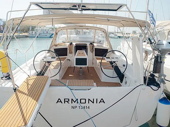 Dufour 430