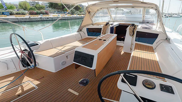 Dufour 430 - 