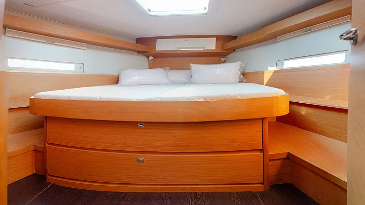 Dufour 430 - 