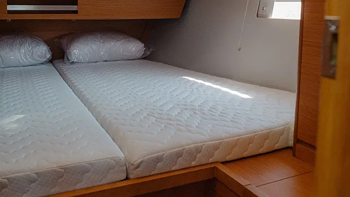 Dufour 430 - 