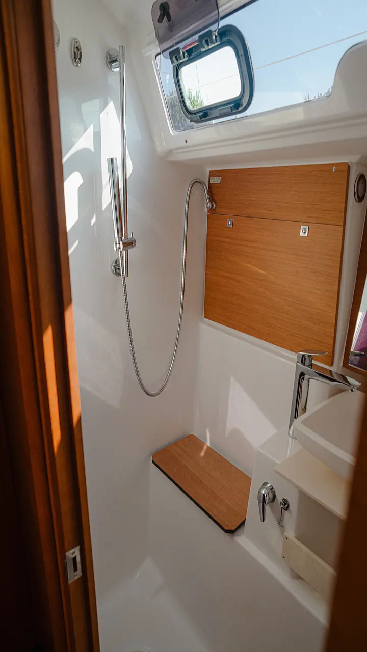 Dufour 430 - 