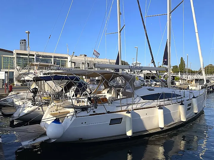 Elan Impression 45 - External image