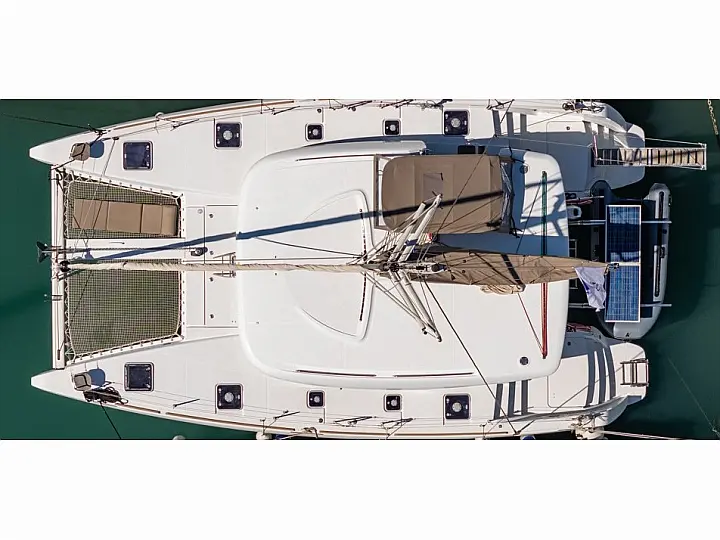 Lagoon 39 - External image