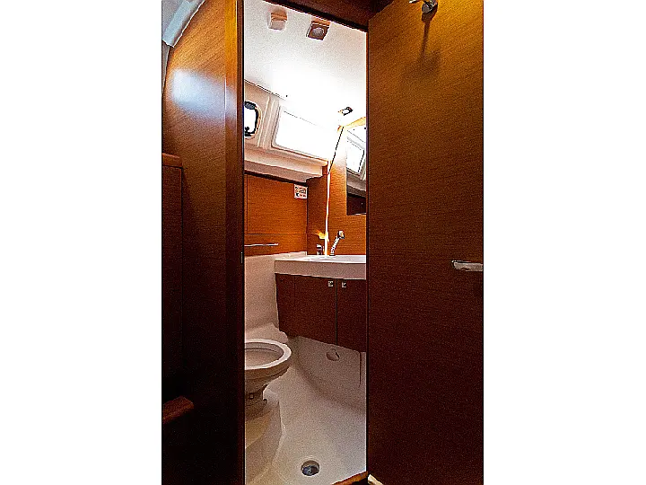 Sun Odyssey 469 - interior