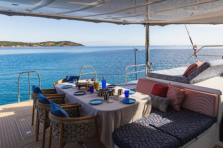 Lagoon 60 - 
