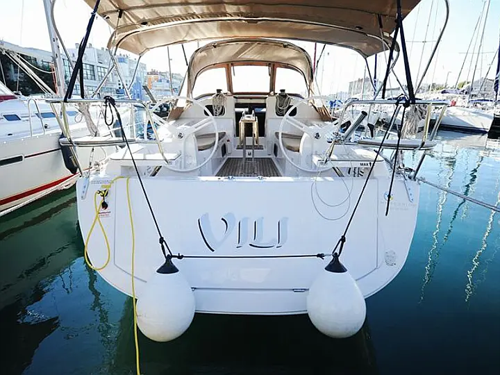 Elan 40 Impression - exterior