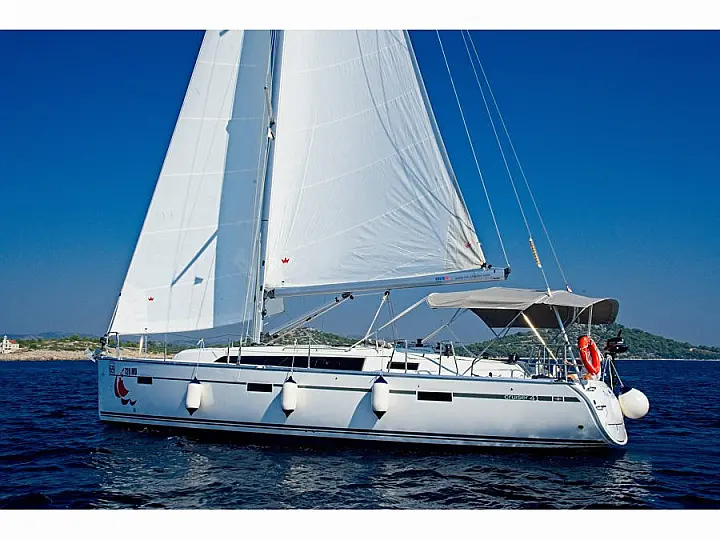Bavaria Cruiser 41 - External image