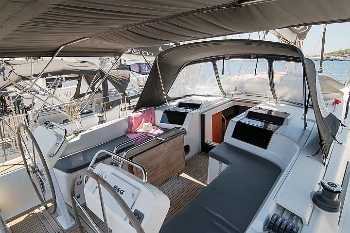 Hanse 458 - 