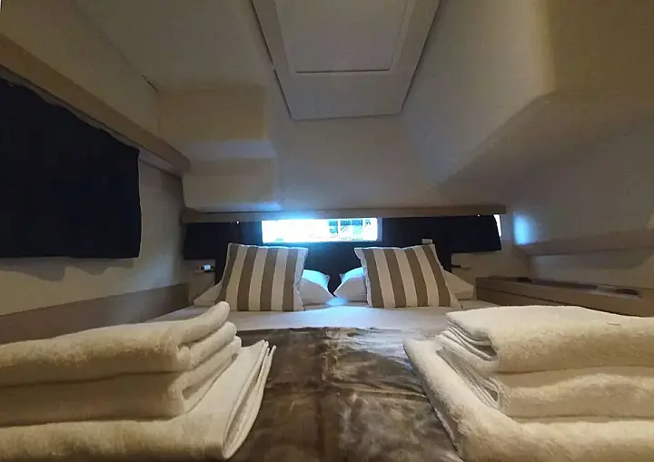 Lucia 40 - 
