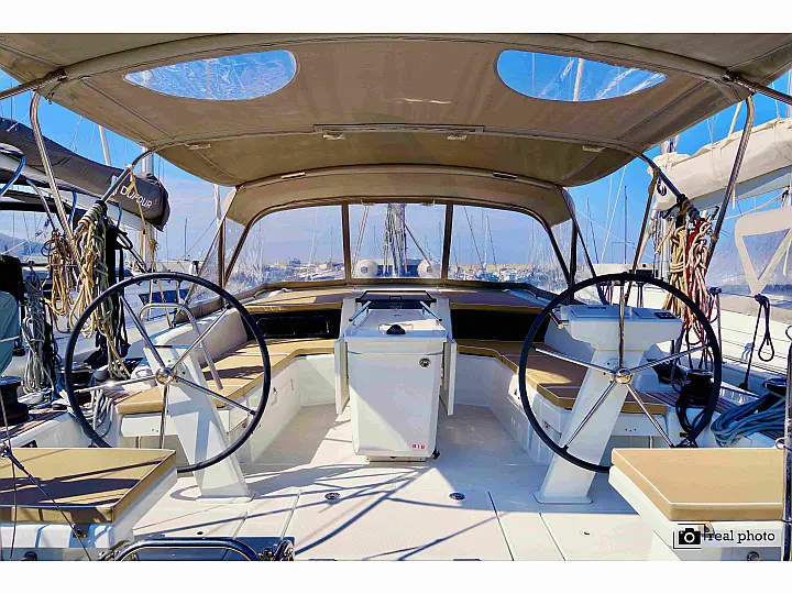 Oceanis 46.1 - External image