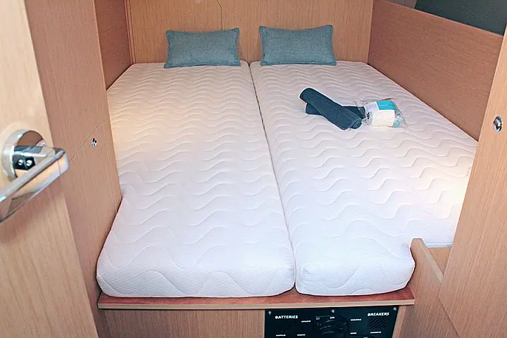 Oceanis 38.1 - 