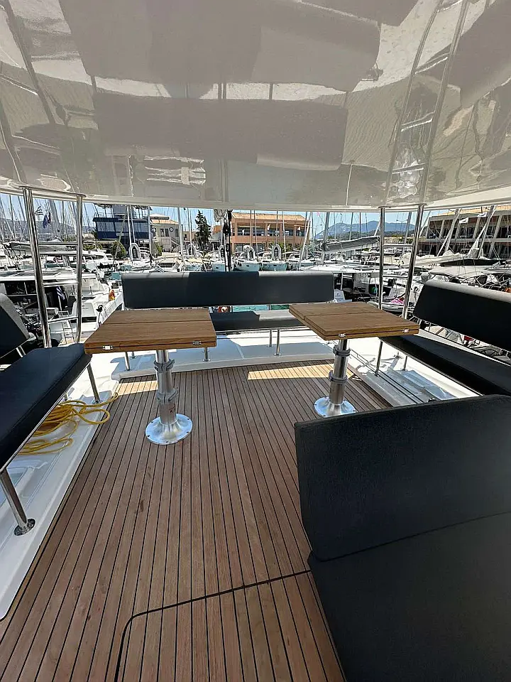 Lagoon 46 - 