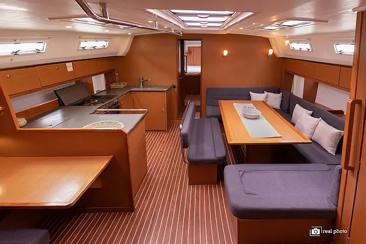 Bavaria Cruiser 50 - 