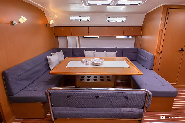 Bavaria Cruiser 50 - 